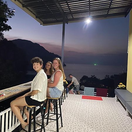 The View Hostel ピピ島 エクステリア 写真